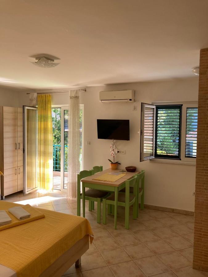 Apartments Milicevic Herceg Novi Esterno foto
